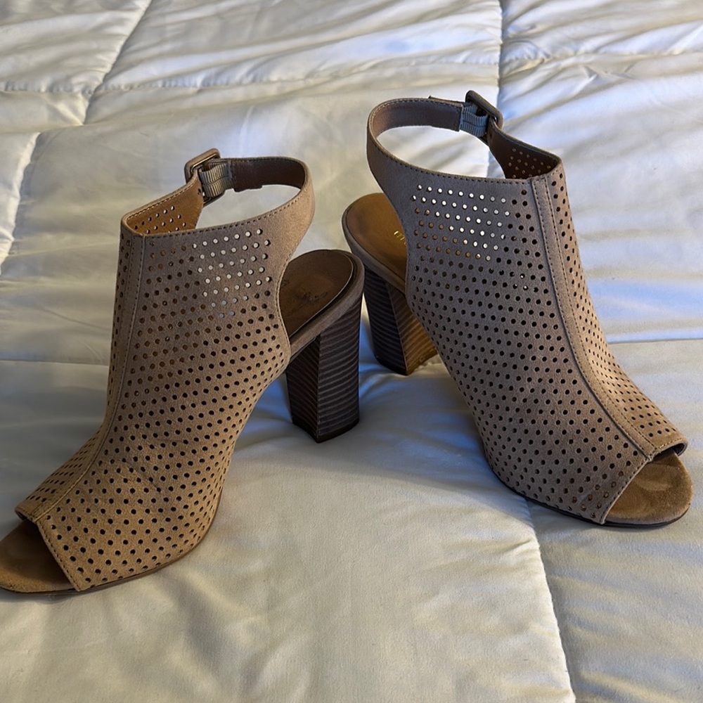 Steve Madden Tan Suede Heels with Perforated Design